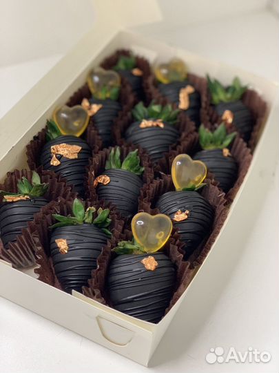 Клубника в шокодаде