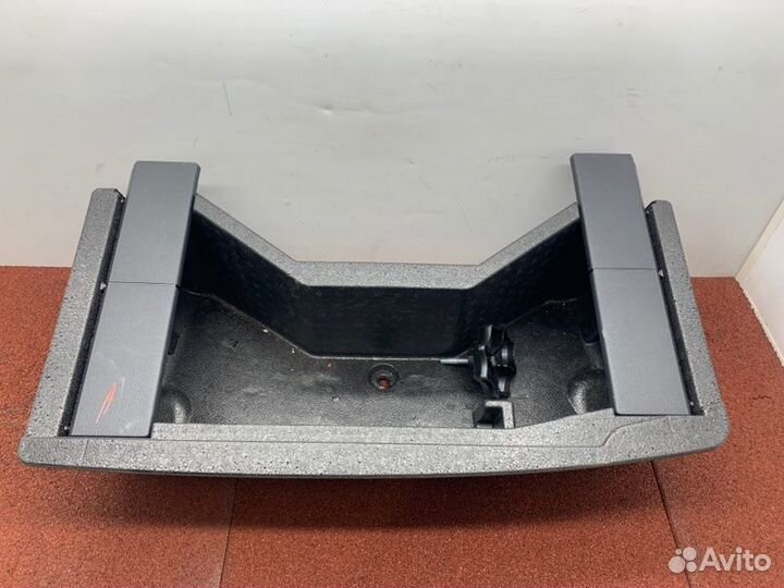 Ящик для инструментов Skoda Rapid седан cwvb 2017