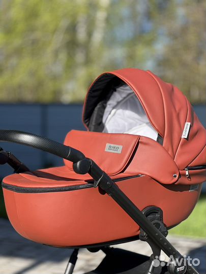 Коляска riko basic montana 2 в 1