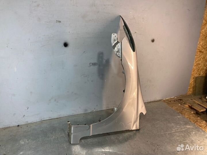 Крыло переднее левое Honda Civic 4D 2005-2011