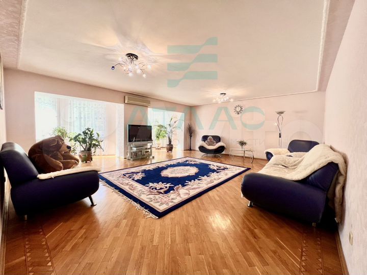 4-к. квартира, 133,1 м², 2/6 эт.