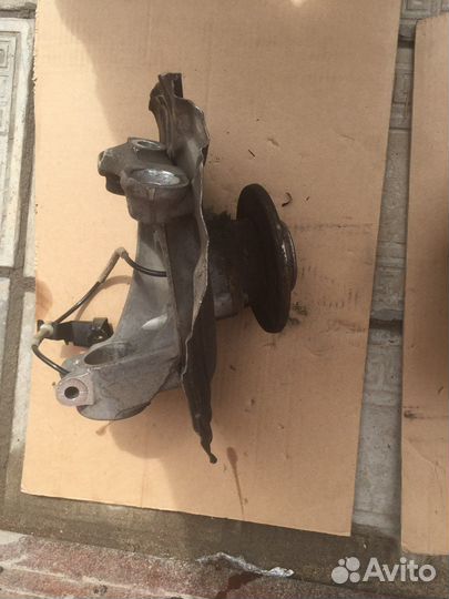 Ступица кулак поворотный передний бмв Е90 BMW E91