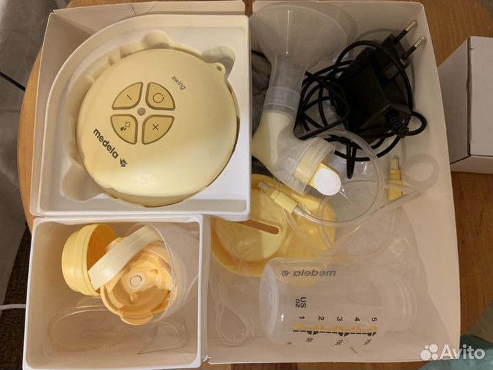 Молокоотсос электрический Medela swing