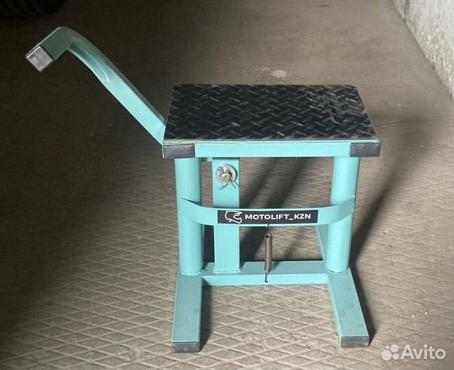 Подставка для кроссового мотоцикла