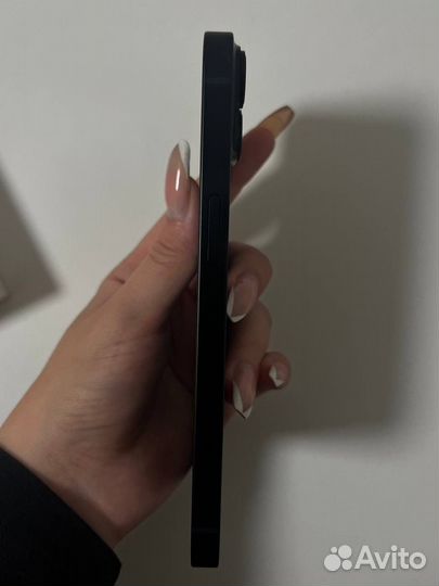 iPhone 14, 256 ГБ