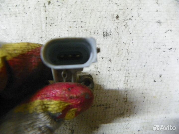 Датчик положения коленвала Audi A1