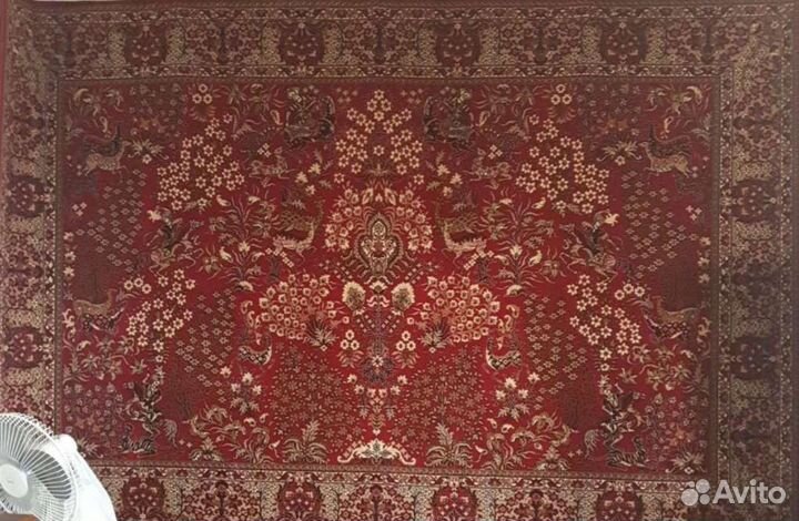 Ковер шерстяной