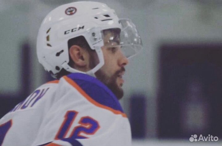 Тренер -инструктор по хоккею