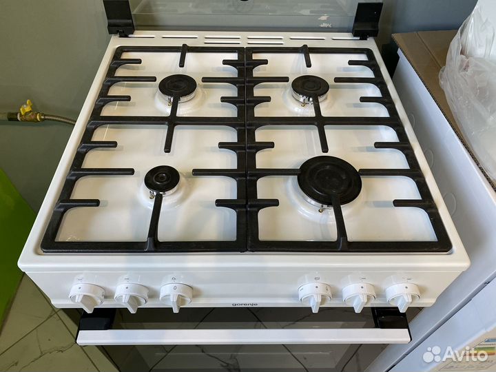 Плита газовая новая 60х60