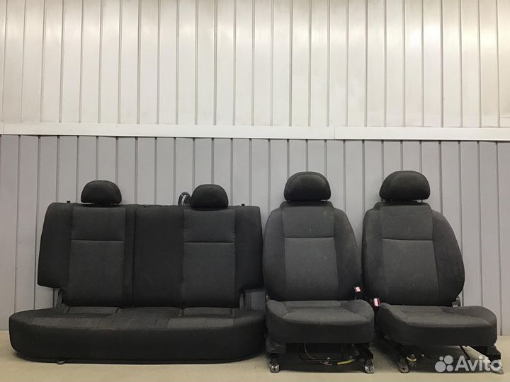 Сиденья к-кт Chevrolet Aveo (T200) 2003-2008