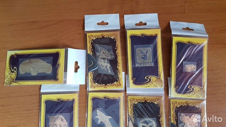 Золотые наклейки на смартфон, ноутбук и пр. вещи