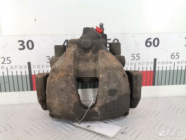 Суппорт передний левый для Ford Focus 2 1682876