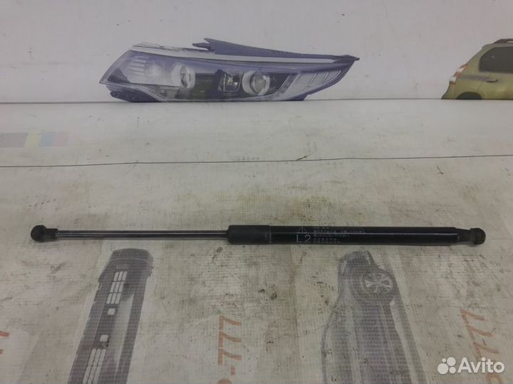 Амортизатор задний левый Toyota Land Cruiser Prado