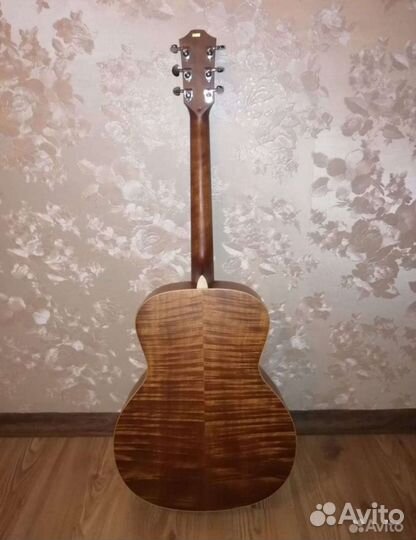 Акустическая гитара baton rouge