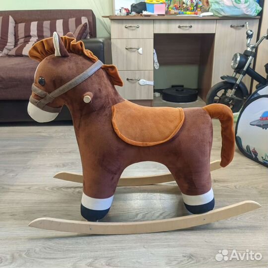 Лошадь качалка