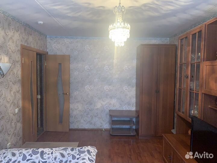 Продам стенку бу