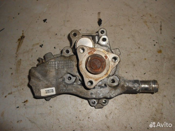 Насос водяной (помпа)