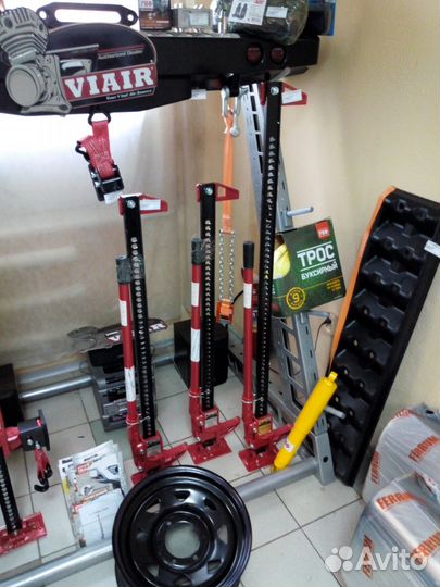 Реечный домкрат