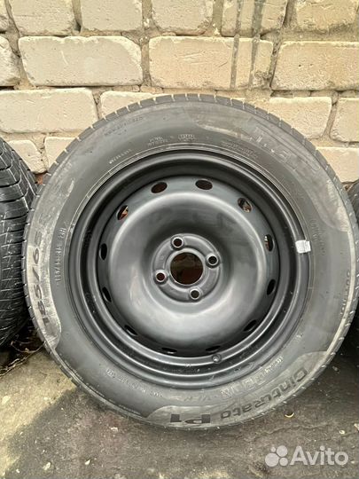 Pirelli Cinturato P1 185/65 R15