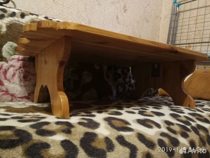 Столик поднос