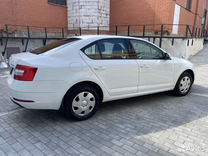 Skoda Octavia 1.6 МТ, 2018, 83 000 км