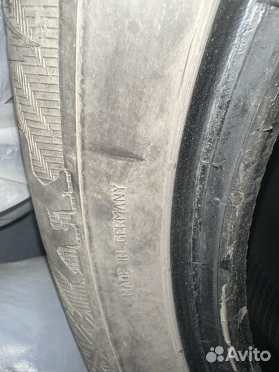 Gislaved Nord Frost 200 225/55 R17