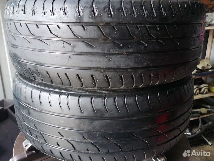 Viatti Strada Asimmetrico 215/55 R17