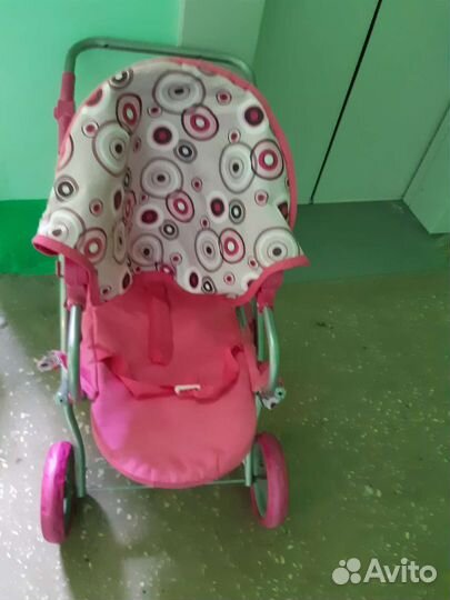 Коляска кукольная