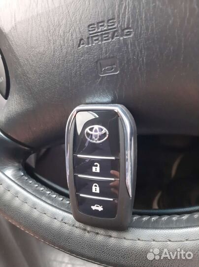 Ключ для camry