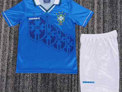 Ретро детская форма Бразилия 1994, Москва