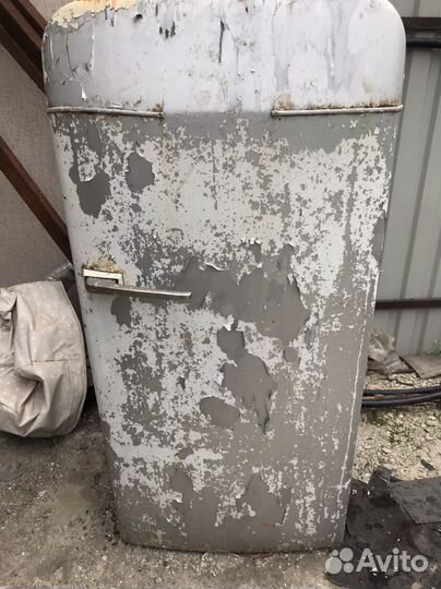 Холодильник бу ЗИЛ