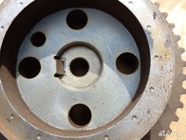 Skoda/VW 1,4 16V блок гбц шкивы 036109111Q/111G