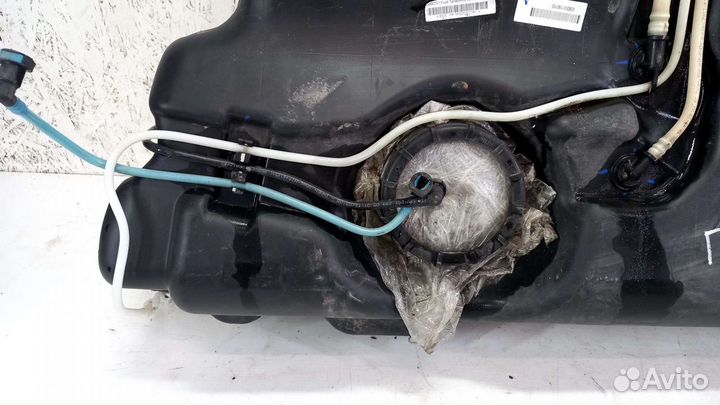 Топливный бак Volkswagen Polo 5