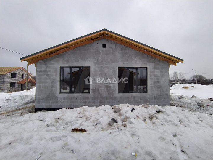 Дом 107 м² на участке 8,5 сот.