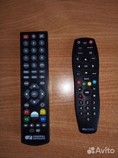 Пульт ду и блок питания Триколор тв