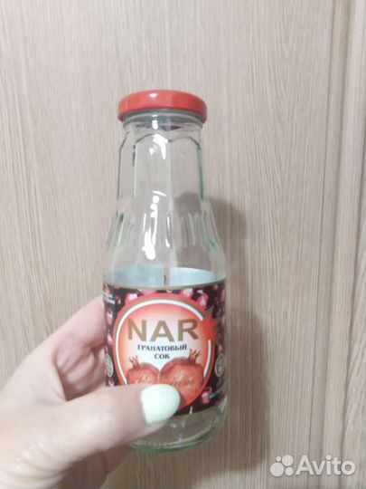 Бутылка стеклянная 0,3л с крышкой из под сока