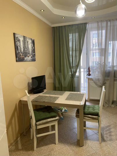 2-к. квартира, 60 м², 5/9 эт.