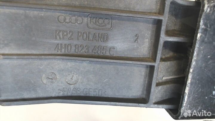 Замок капота Audi A8 (D4), 2011