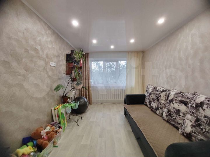 2-к. квартира, 52 м², 1/5 эт.