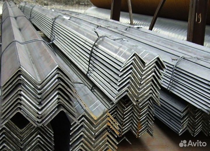 Уголок металлический