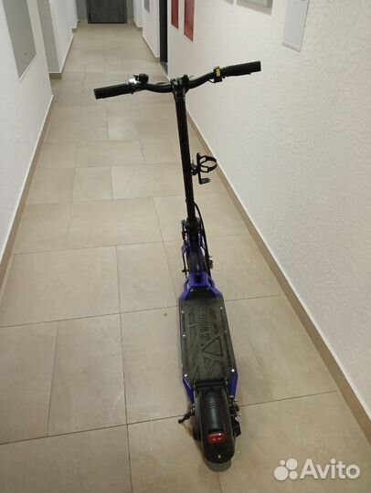 Электросамокат white siberia taiga3