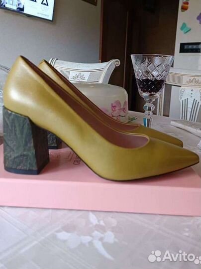 Туфли женские