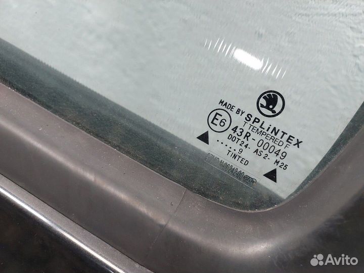 Дверь боковая левая задняя Skoda Octavia Tour