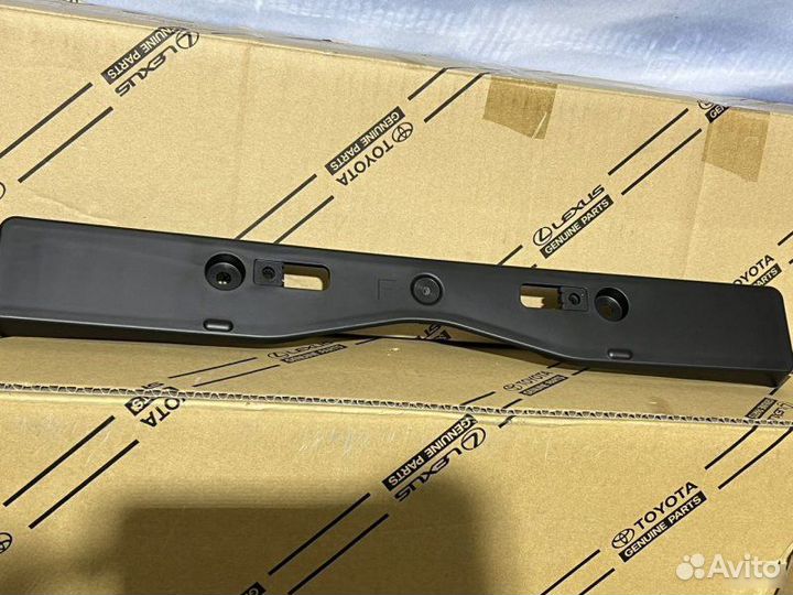 Подиум гос. номера Lexus Rx 3