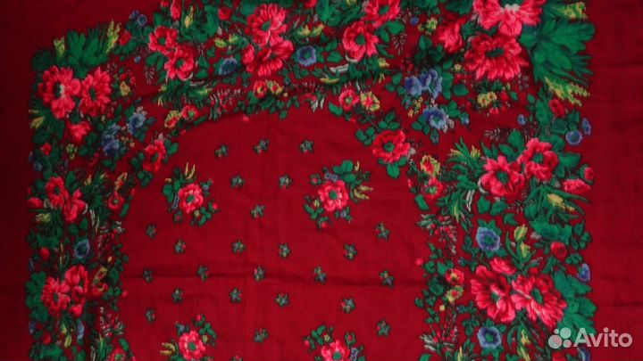 Платок женский большой