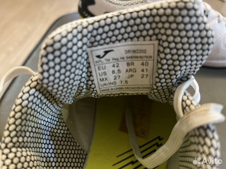 Футзалки 42 размер, футбольная обувь