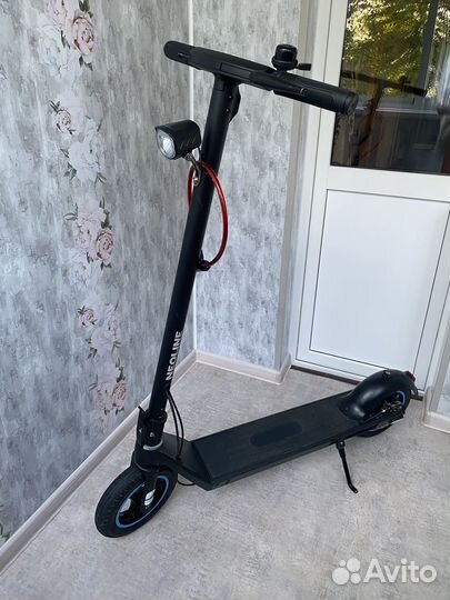 Электросамокат Neoline T24