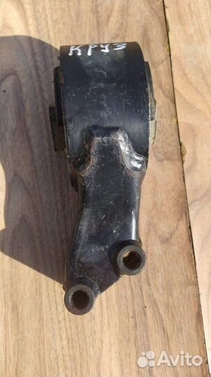 Опора двигателя задняя Chevrolet Cruze седан 1.8