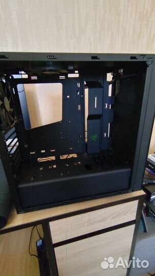 Корпус Razer nzxt S340