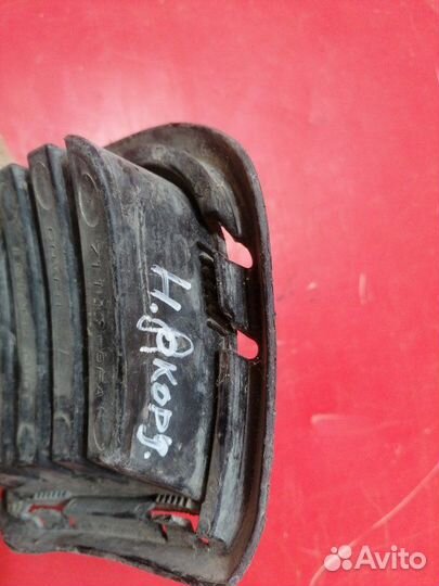 Решетка бампера передняя левая Honda Accord 7